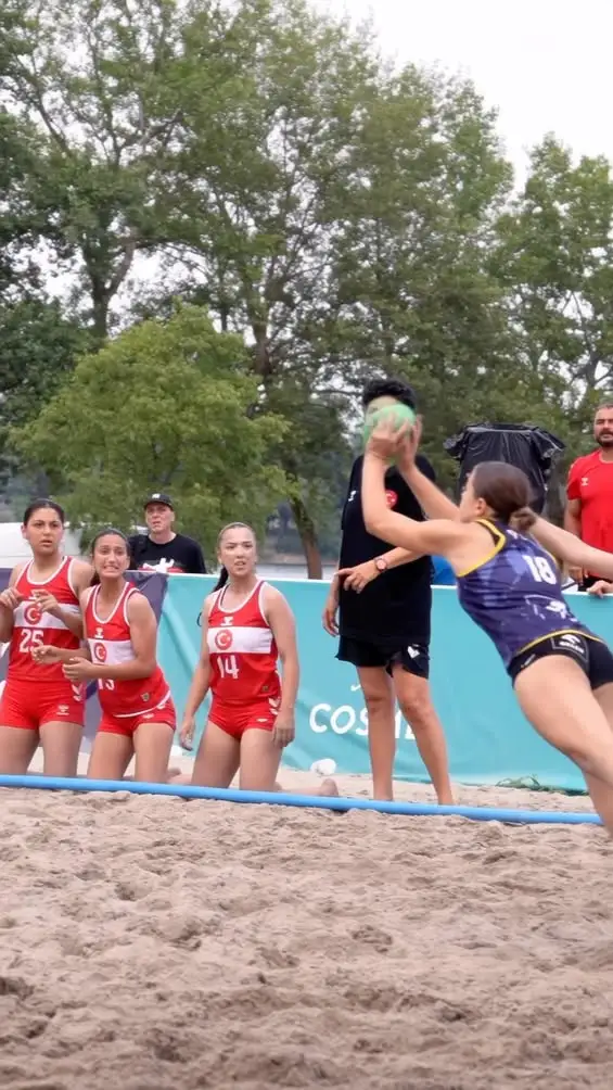 Polki bez zwycięstwa w mistrzostwach Europy U17 w piłce ręcznej plażowej