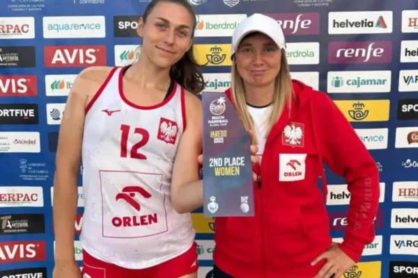 Polki blisko awansu na ME w piłce ręcznej plażowej. Dziś decydujący mecz z Węgrami