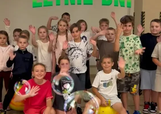 Letnie Dni z Dinozaurami w Wolbromiu – relacja z wakacyjnej przygody