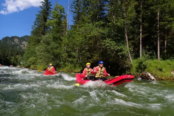 Góralska wyprawa z CKiTR Klucze – rafting, biesiada i termy
