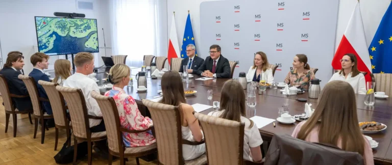 III edycja Wakacyjnego Programu Edukacyjnego w Ministerstwie Sprawiedliwości rozpoczęta
