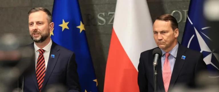 Szczyt NATO w Ankarze: decyzje o rozbudowie rurociągów paliwowych na wschód
