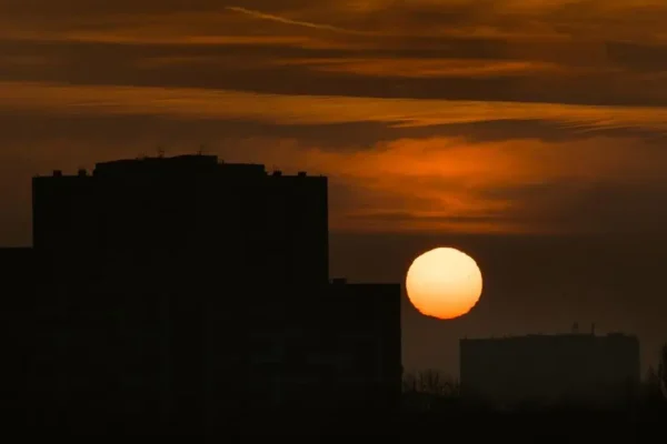 Ostrzeżenie przed upałem w Olkuszu – IMGW prognozuje 30°C