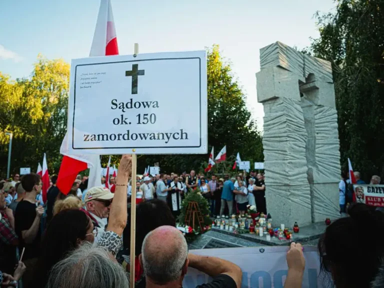 82. rocznica pacyfikacji Poręby Dzierżnej – pamięć o ofiarach wciąż żywa