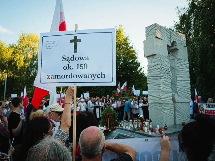 82. rocznica pacyfikacji Poręby Dzierżnej – pamięć o ofiarach wciąż żywa