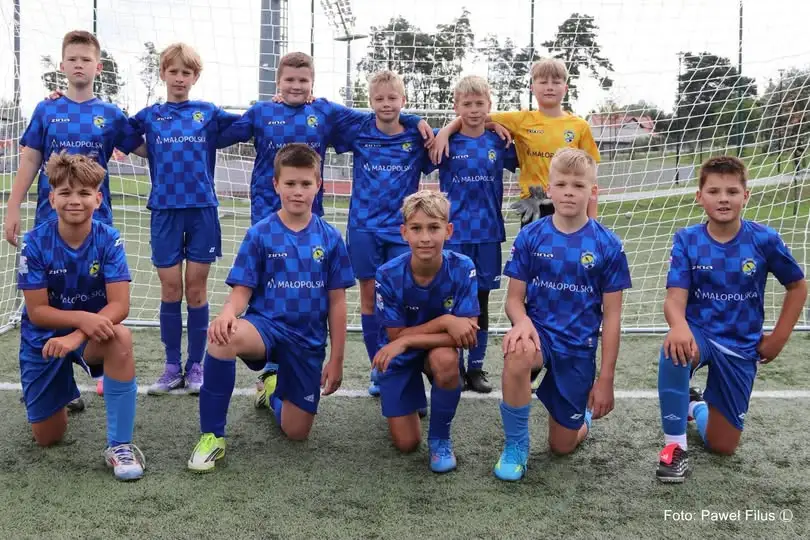 Młodzik D2: Słowik Olkusz wygrywa 7:6 z Orłem Bębło w emocjonującym meczu