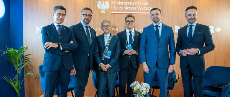 Suwerenność technologiczna, AI i kosmos. Resort nauki podsumowuje Forum w Karpaczu