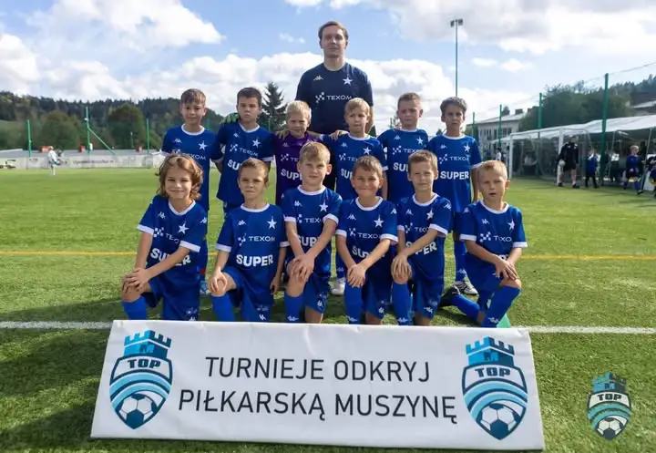Młodzi piłkarze Słowika Olkusz błyszczeli na turnieju z Wisłą Kraków w Muszynie
