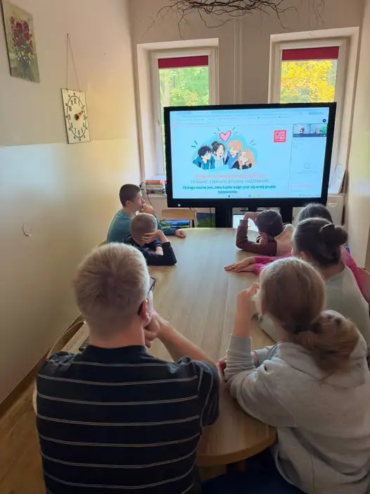 Wychowankowie OREW w Wolbromiu o budowaniu relacji i bezpieczeństwie w grupie