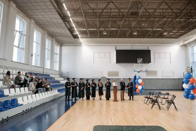 Kąpiele Wielkie: nowa hala sportowa i 100-lecie szkoły